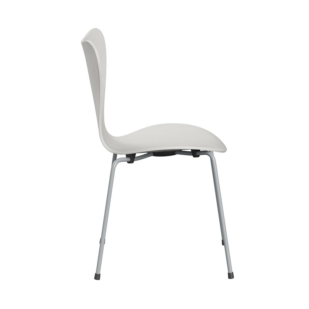 Sedia Fritz Hansen 3107 non ufflorata, grigio argento/color cenere bianco