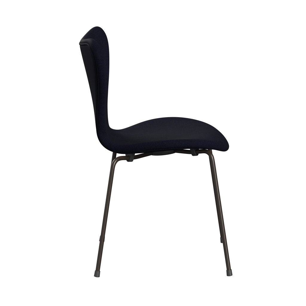 Fritz Hansen 3107 Silla tapicería completa, bronce marrón/lienzo de medianoche azul