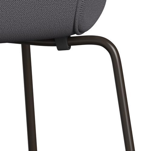 Fritz Hansen 3107 Silla tapicería completa, bronce marrón/captura gris oscuro