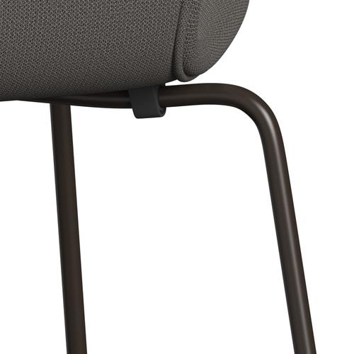 Fritz Hansen 3107 Stuhl Vollpolsterung, Brown Bronze/Capture Warm Dark Grey