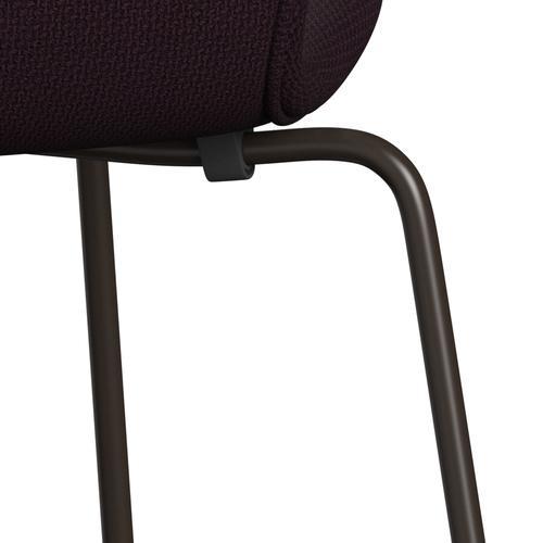 Fritz Hansen 3107 Stuhl Vollpolsterung, Braun Bronze/Diablo Pflaume