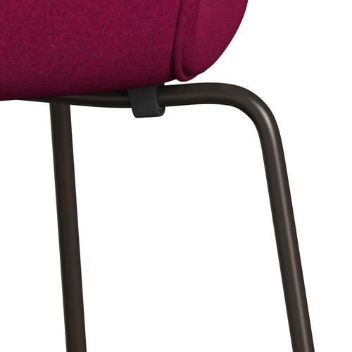 Fritz Hansen 3107 Stuhl Vollpolsterung, Braun Bronze/Divina Melange Lipstick Pink