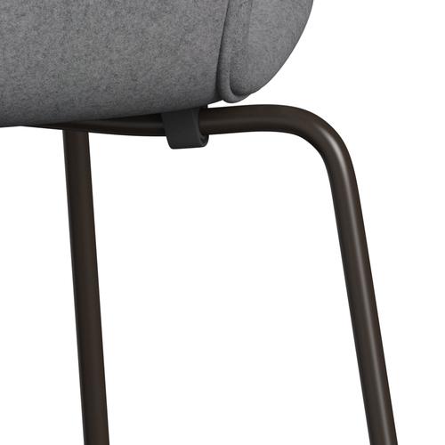 Fritz Hansen 3107 Stuhl Full Polster, braune Bronze/Divina Melange Stone Gray