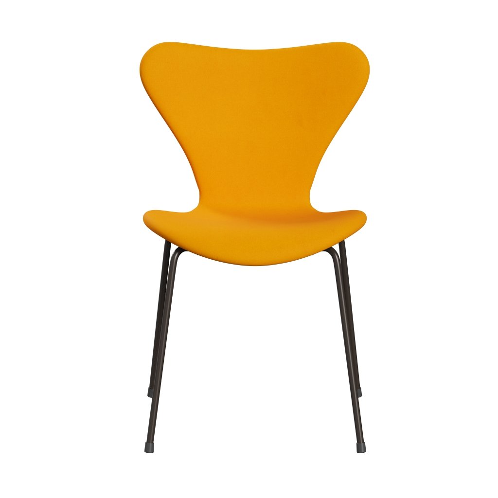 Fritz Hansen 3107 Stuhl Vollpolsterung, Braun Bronze/Divina Orange (Div426)