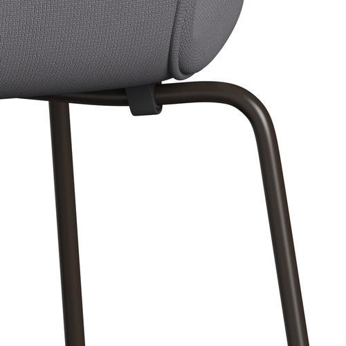 Fritz Hansen 3107 Stuhl Vollpolsterung, Braun Bronze/Fame Grau (F60078)