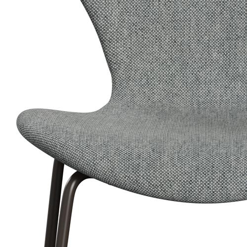 Fritz Hansen 3107 stoel Volledige bekleding, bruin brons/Hallingdal White Gray