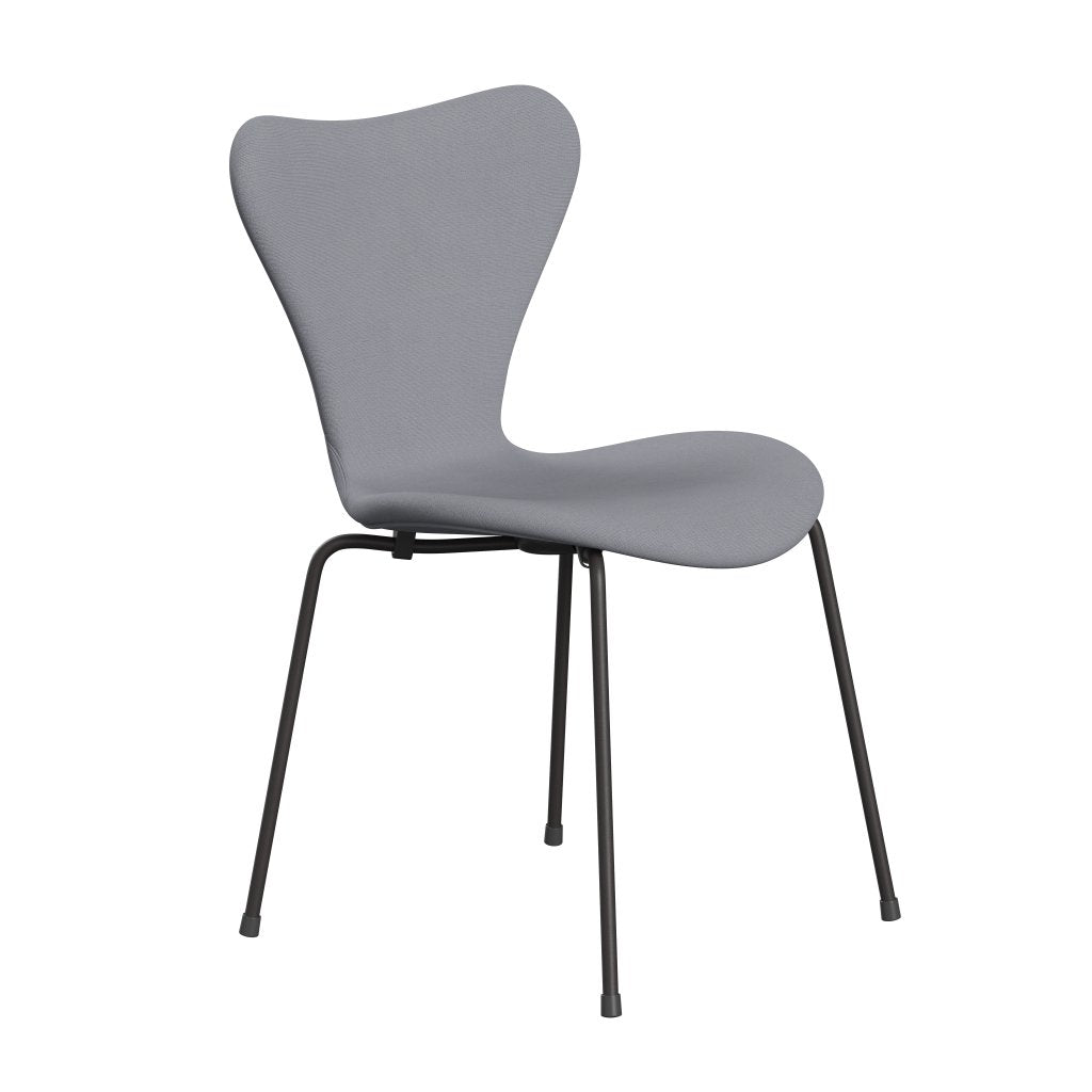 Fritz Hansen 3107 Silla tapicería completa, grafito cálido/cristiana Plaza de color gris claro