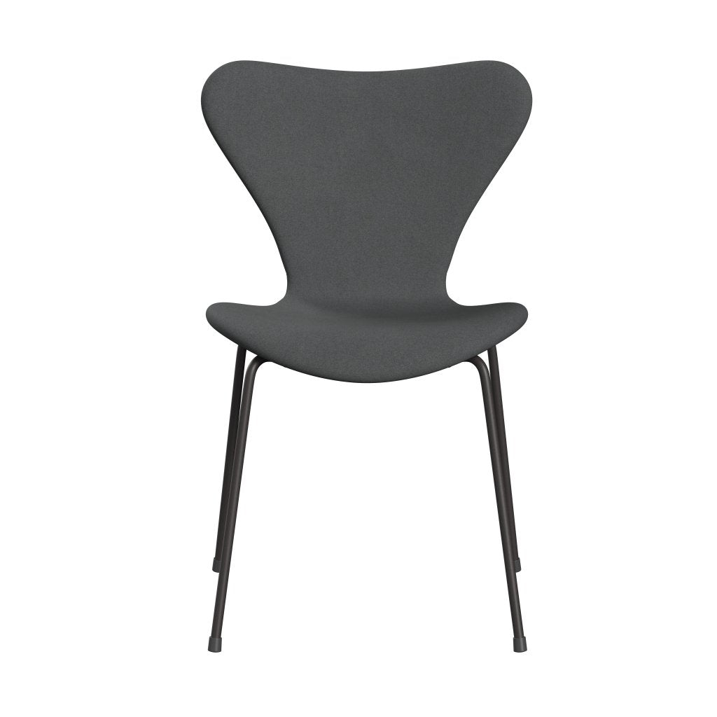 Fritz Hansen 3107 chaise complète complète, graphite chaud / divina gris foncé