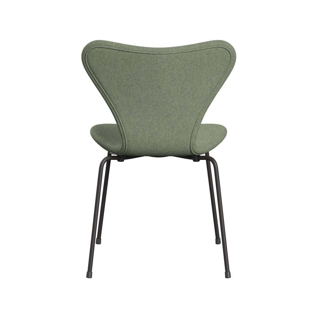 Fritz Hansen 3107椅子完整的内饰，温暖的石墨/Divina Melange Light Green