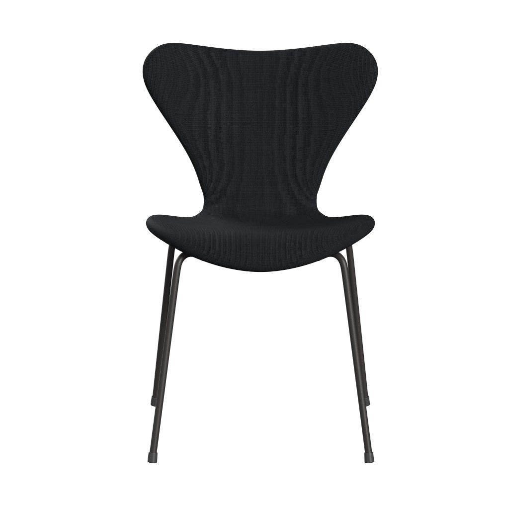 Fritz Hansen 3107 stoel Volledige bekleding, warme grafiet/roem grijs (F60019)