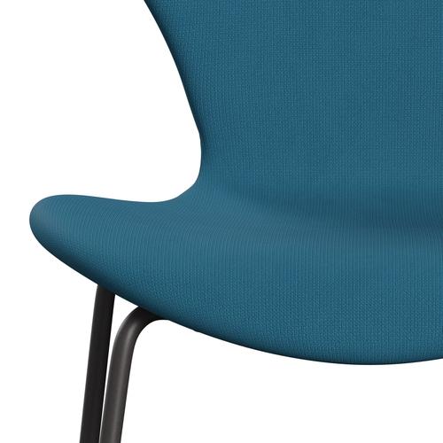 Fritz Hansen 3107 Silla tapicería completa, grafito cálido/fama petroleum