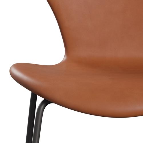 Fritz Hansen 3107 chaise complète complète, graphite chaud / noix de grâce