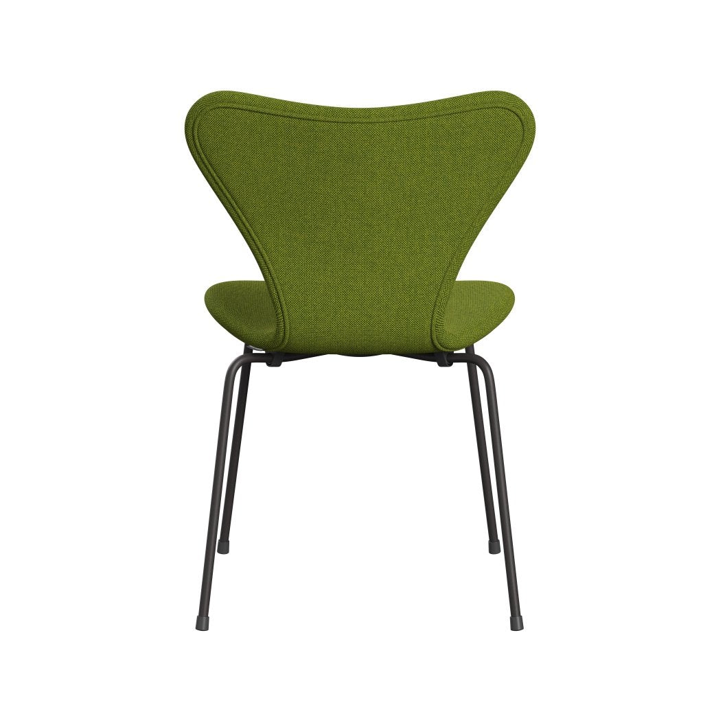 Fritz Hansen 3107 Stuhl Vollpolsterung, Warm Graphit/Hallingdal Grün