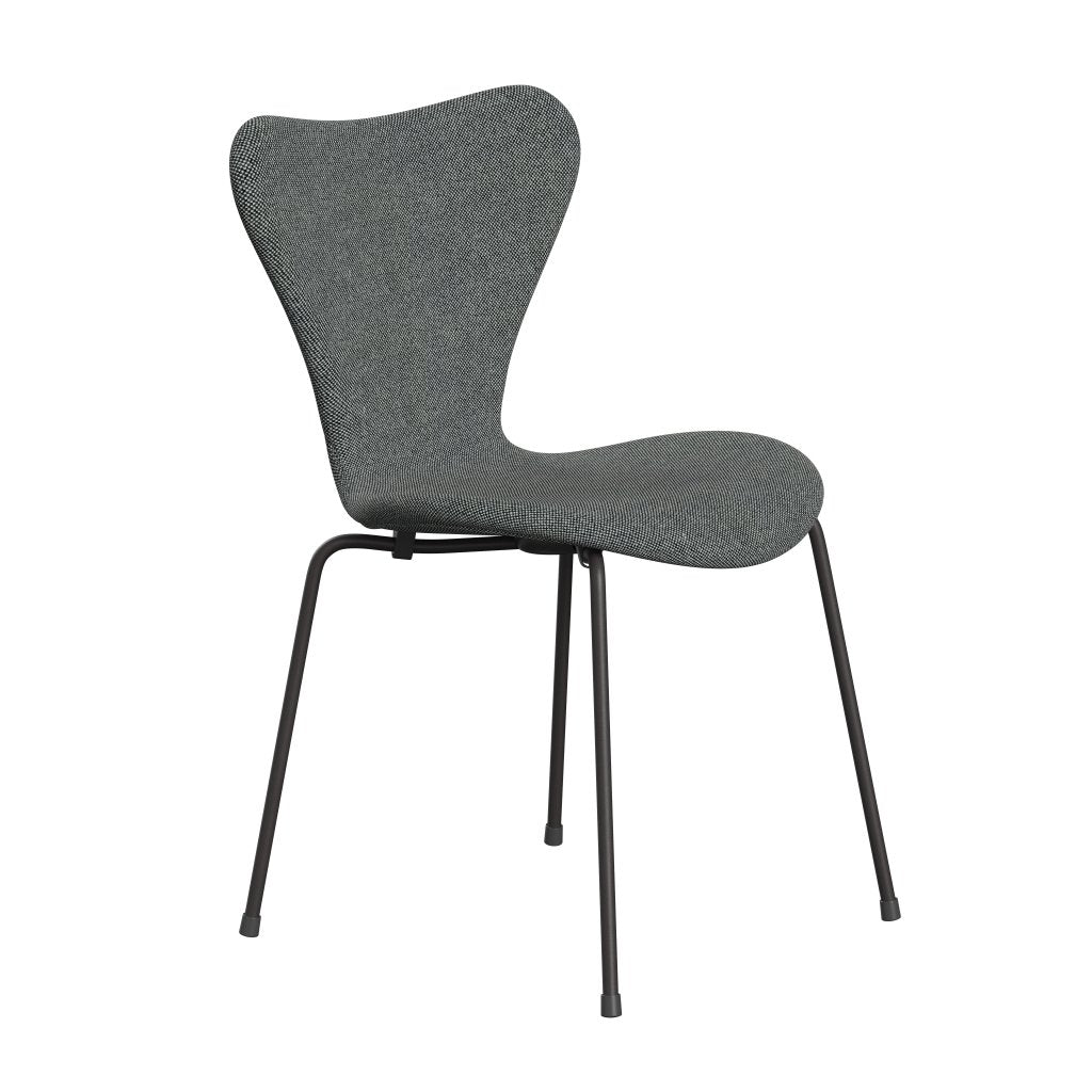 Fritz Hansen 3107 Stuhl Vollpolsterung, Warm Graphit/Hallingdal Weiß Schwarz