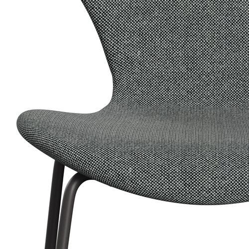 Fritz Hansen 3107 stoel Volledige bekleding, warme grafiet/Hallingdal White Black