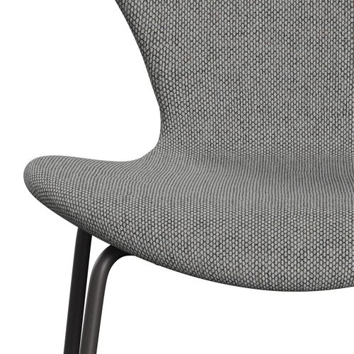 Fritz Hansen 3107 Silla tapicería completa, grafito cálido/re lana de lana blanca/natural