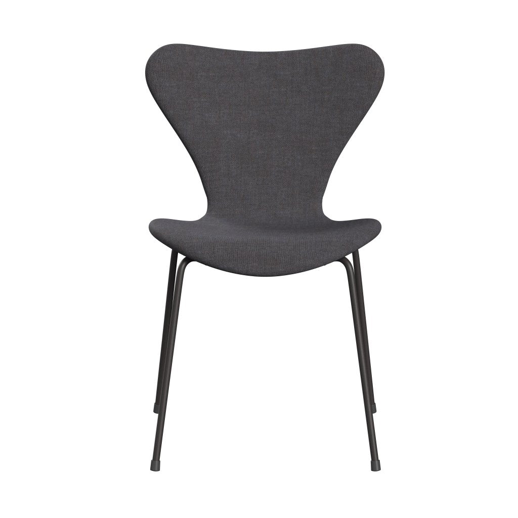 Fritz Hansen 3107 chaise complète complète, graphite chaud / remix gris foncé (REM266)