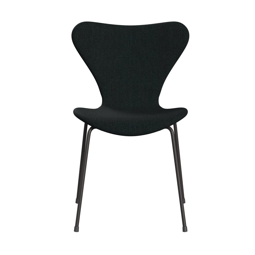 Fritz Hansen 3107 chaise complète complète, graphite chaud / remix noir (REM183)