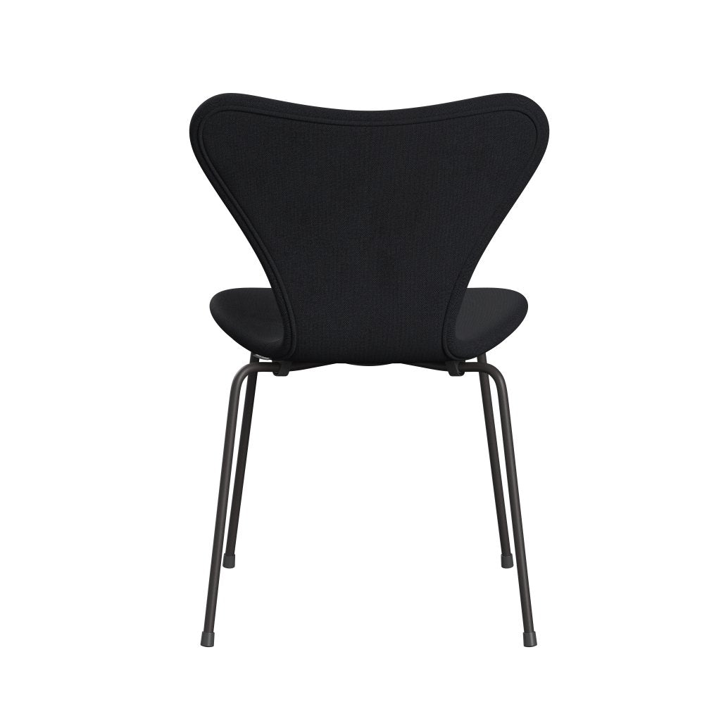 Fritz Hansen 3107 chaise complète complète, graphite chaud / remix noir (REM286)