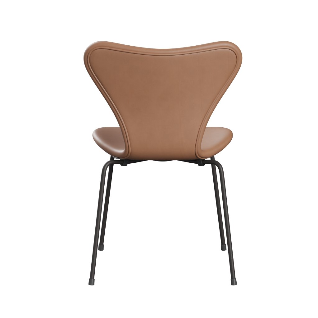 Fritz Hansen 3107 Stuhl Vollpolsterung, Warmes Graphit/Rustikales Leder