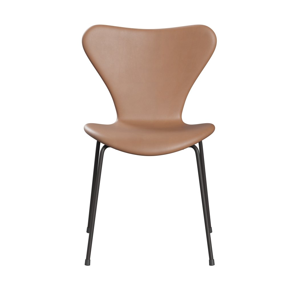 Fritz Hansen 3107 sedia piena rivestimento, grafite calda/cuoio rustico