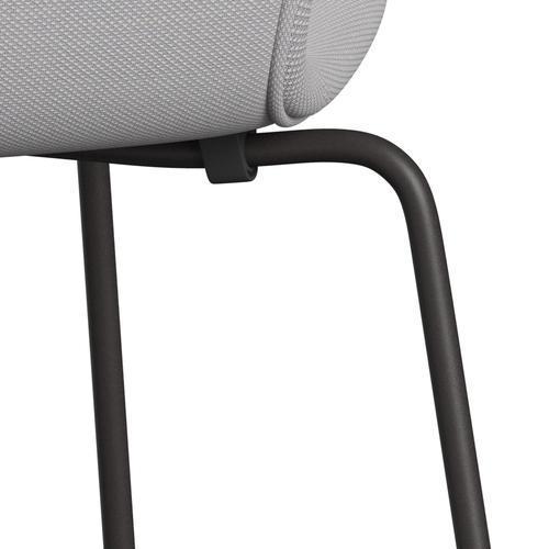 Fritz Hansen 3107 Chair Full Upholstery, Warm Graphite/Steelcut Trio White & Light Grey