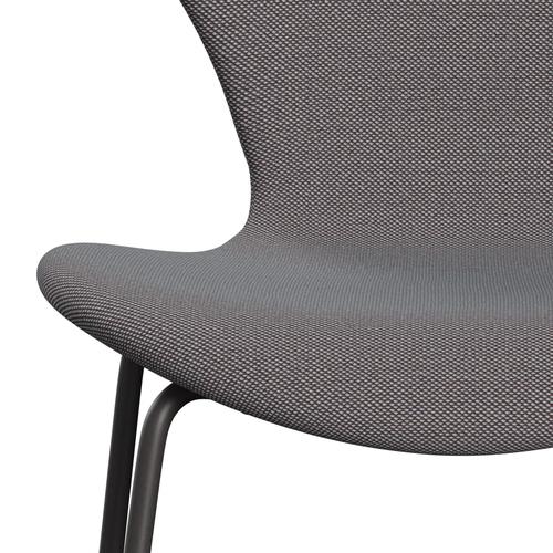 Fritz Hansen 3107 Silla tapicería completa, grafito cálido/trío acero blando azul/marrón/negro