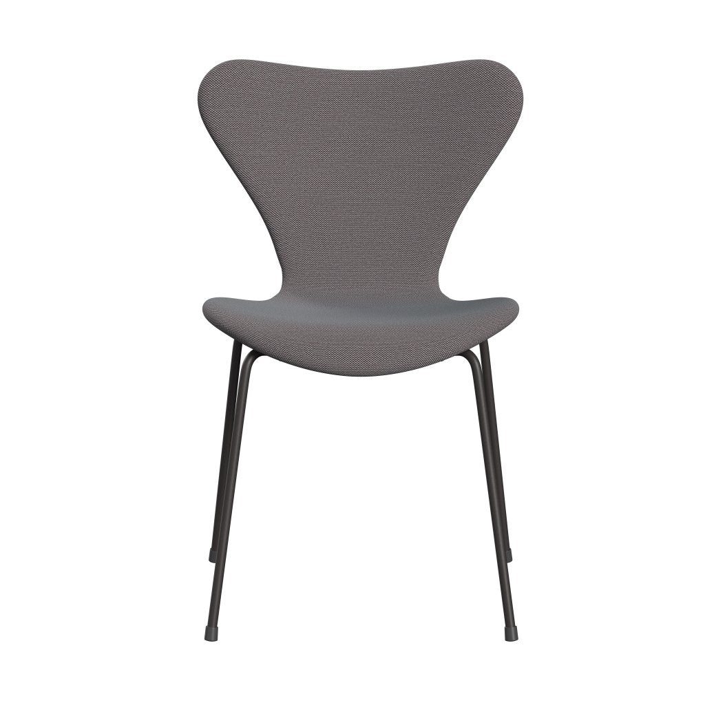 Fritz Hansen 3107 stoel Volledige bekleding, warm grafiet/staalcut trio zachtblauw/bruin/zwart