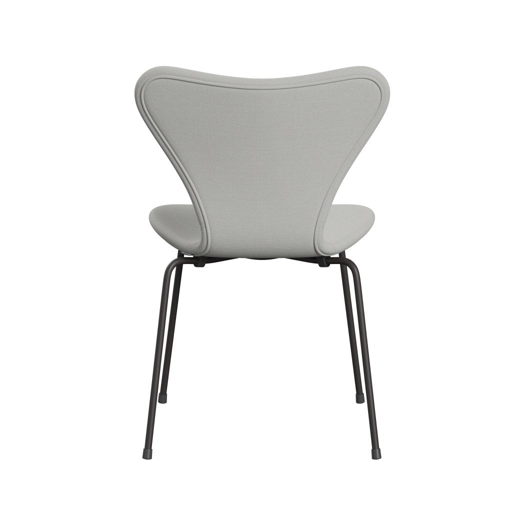 Fritz Hansen 3107 Stuhl Vollpolsterung, Warm Graphit/Stahlschnitt Trio Zartes Mintgrün