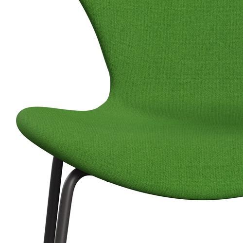 Fritz Hansen 3107 chaise pleine d'ameublement, graphite chaud / tonus vert clair