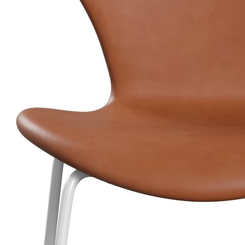 Fritz Hansen 3107 Stuhl Vollpolsterung, Weiß/Grace Walnuss