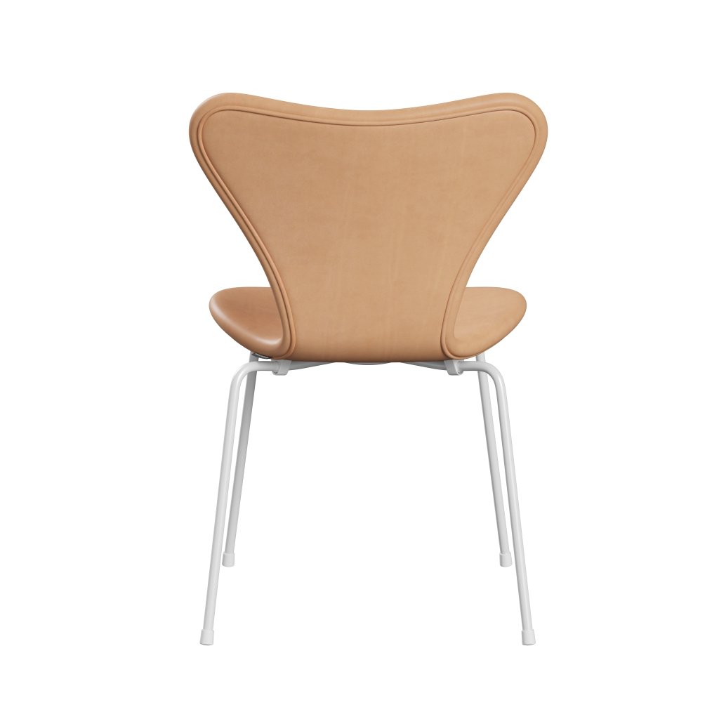 Fritz Hansen 3107 Silla tapicería completa, cuero blanco/natural