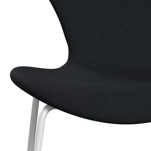 Fritz Hansen 3107 Stuhl Vollpolsterung, Weiß/Tonus Dunkelaubergine