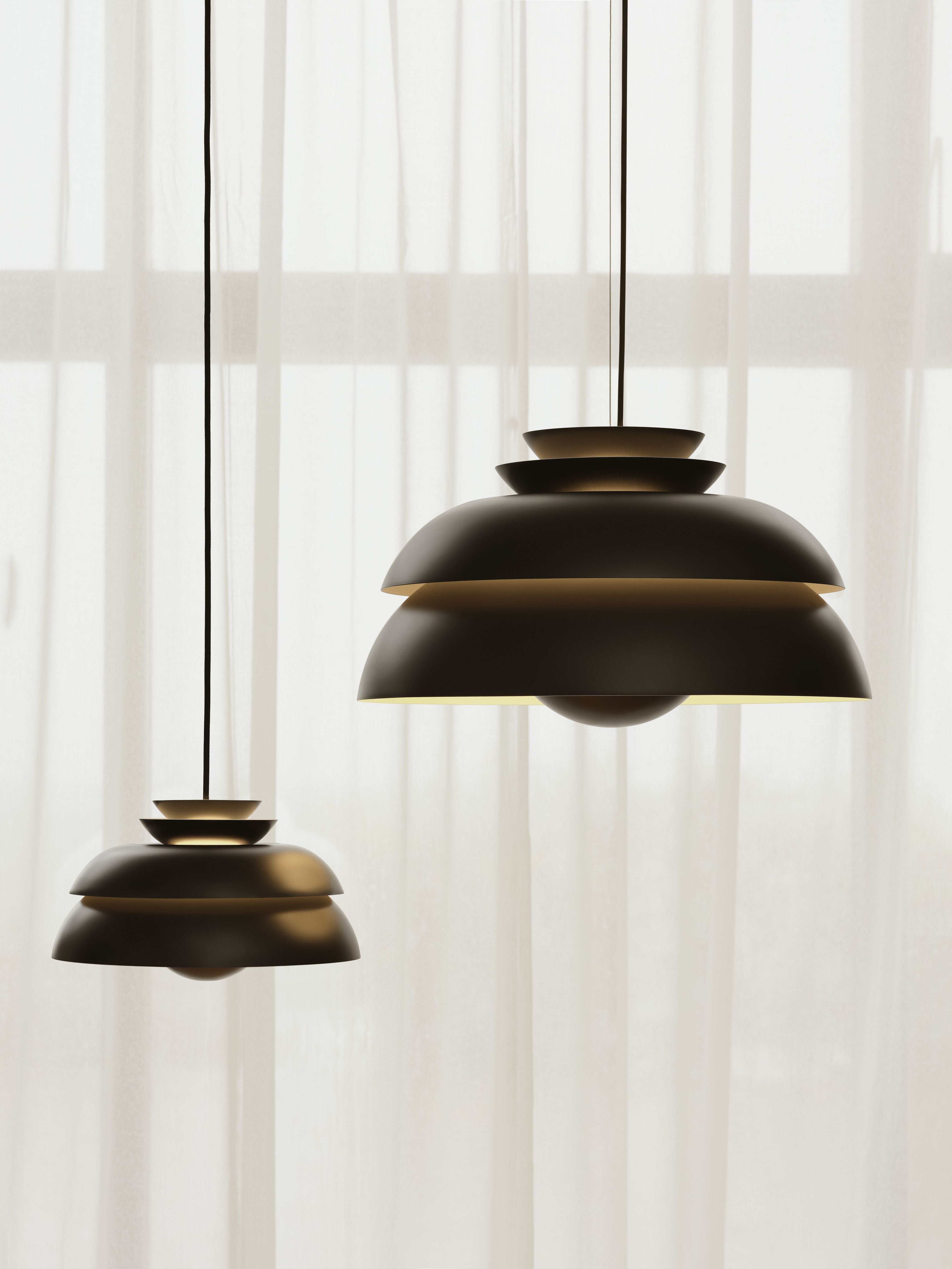 Fritz Hansen Koncertophæng lampe sort Matt, Ø32 cm