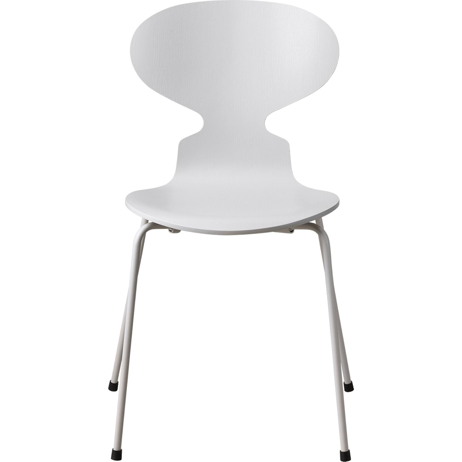 Fritz Hansen Der Ameisenstuhl Monochrome Dyed Ash 4 Legged, Pale Grey