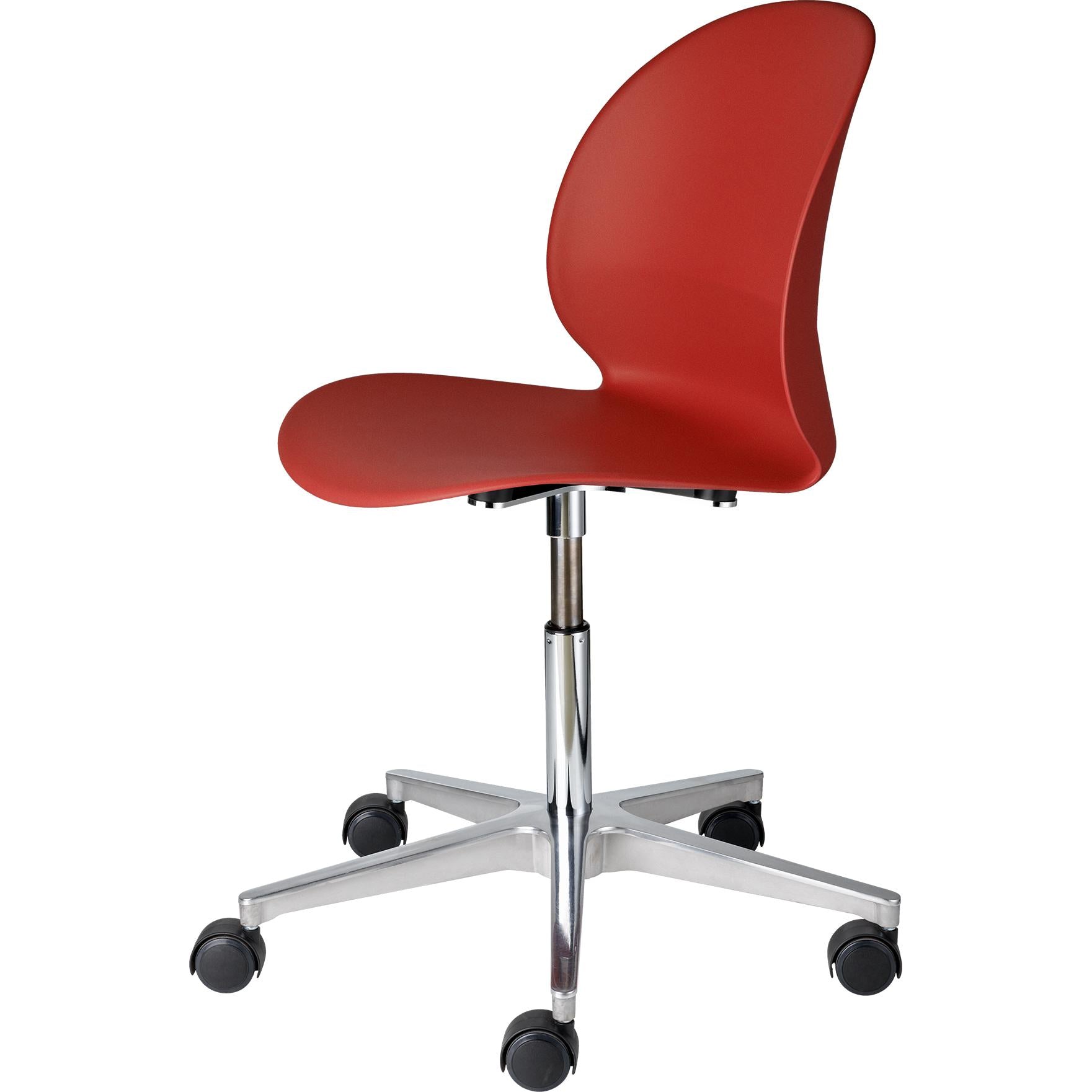 Fritz Hansen N02 Kierrä kääntyvä tuoli kiillotettu alumiini, punainen