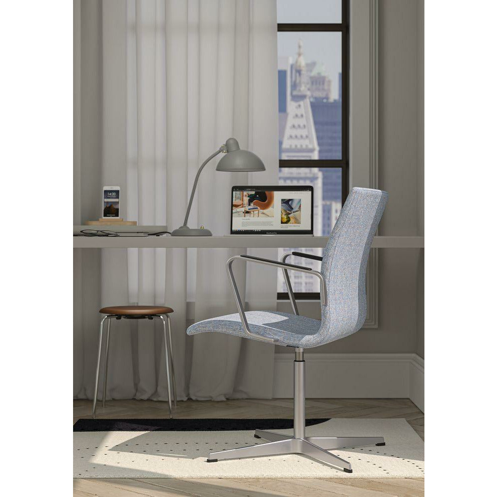 Fritz Hansen Oxford 3291 T fauteuil à cinq bras Base Satin Brossed Aluminium / Sonar, bleu clair