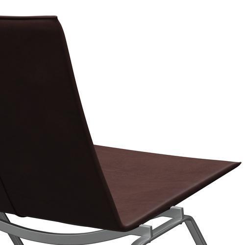 Sedia da salotto Fritz Hansen PK22, abbraccia il cioccolato