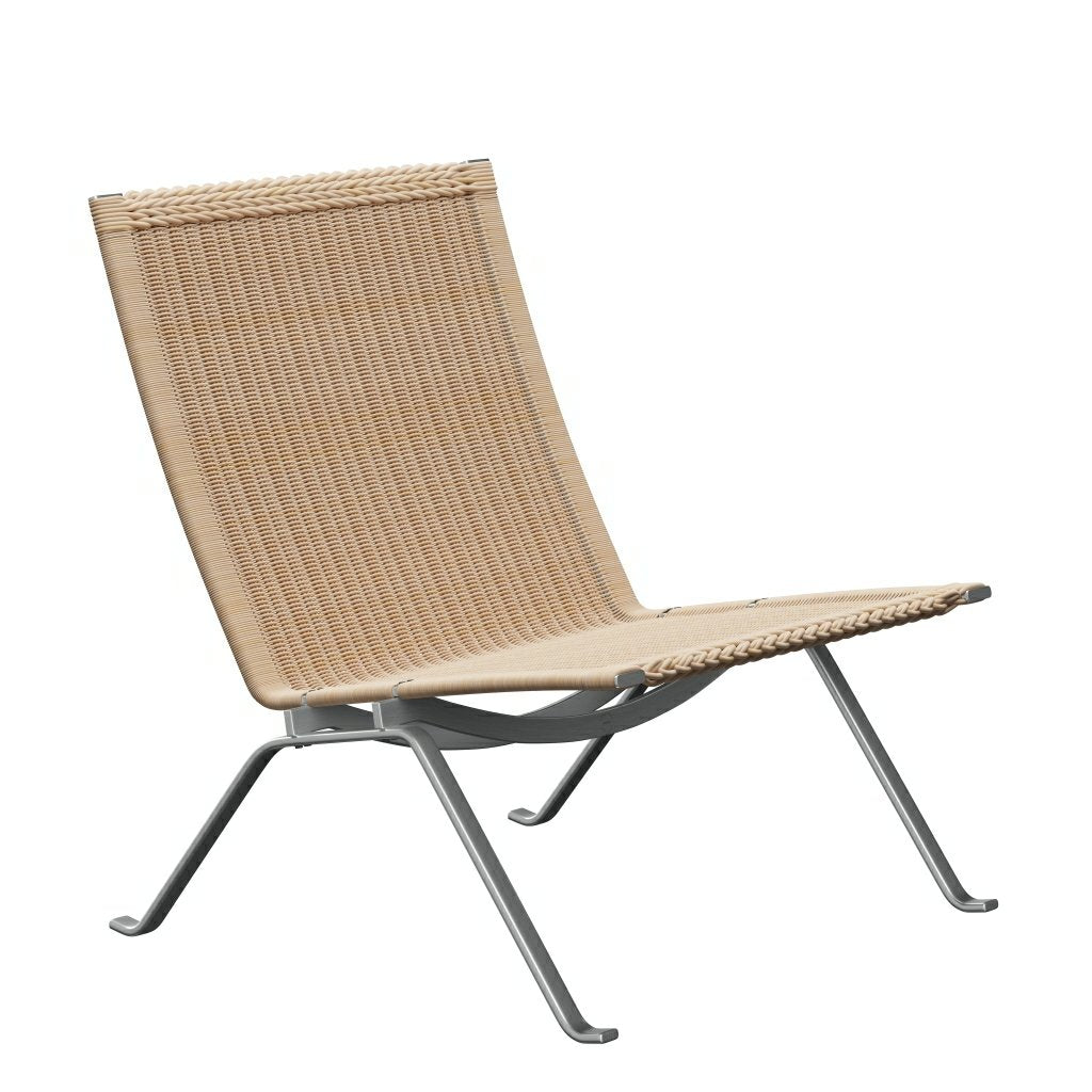 Fritz Hansen PK22 W Lounge Chair, rotin