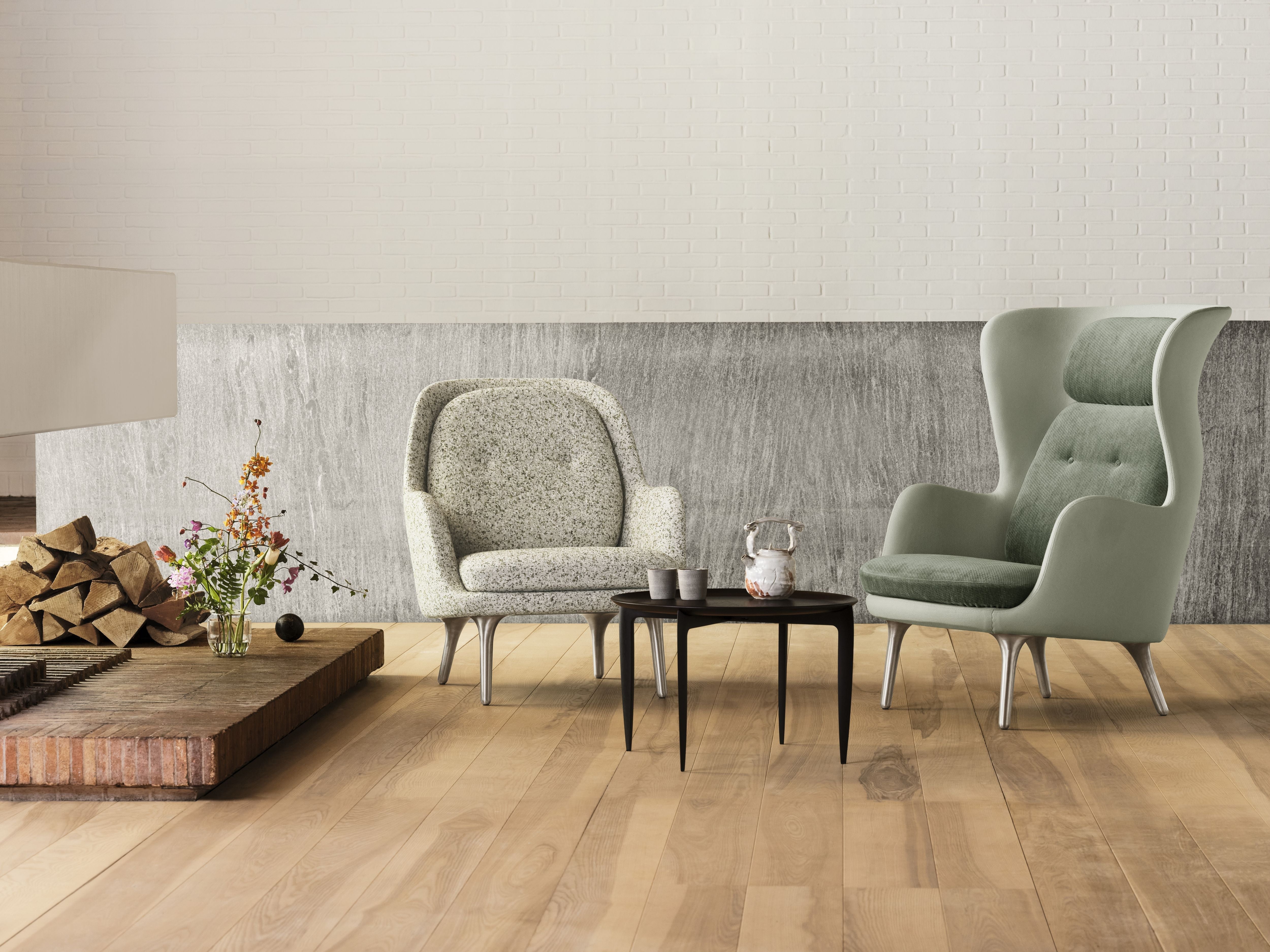 Fritz Hansen Ro Lounge Chair aluminium, Green Mint