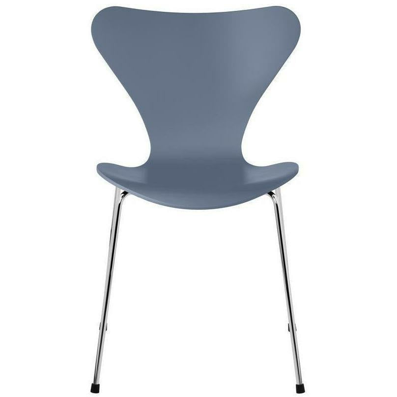 Fritz Hansen Série 7 chaise laquée coque bleue au crépuscule, base en acier plaqué chromé