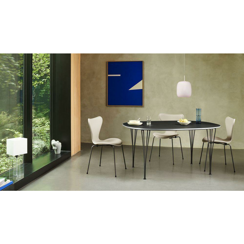 Fritz Hansen Table à manger Super Ellipse 100x150 cm, graphite blanc / chaud