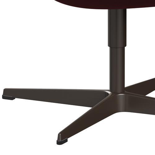 Fritz Hansen Swan Lounge Stuhl, braune Bronze/Capture Dark Red