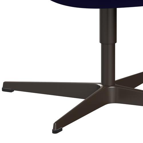 Fritz Hansen Swan Lounge -stoel, bruin brons/divina benzine blauw