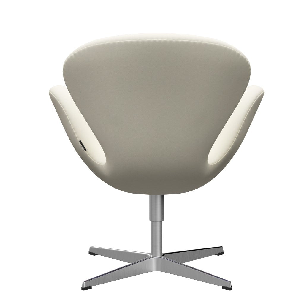 Sedia da salotto Fritz Hansen Swan, in alluminio spazzolato in raso/comfort bianco