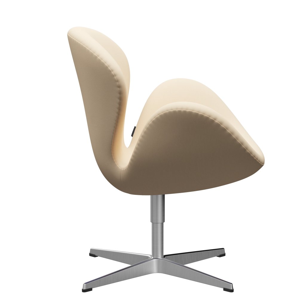 Sillón Fritz Hansen Swan, aluminio cepillado por satén/comodidad blanca/beige