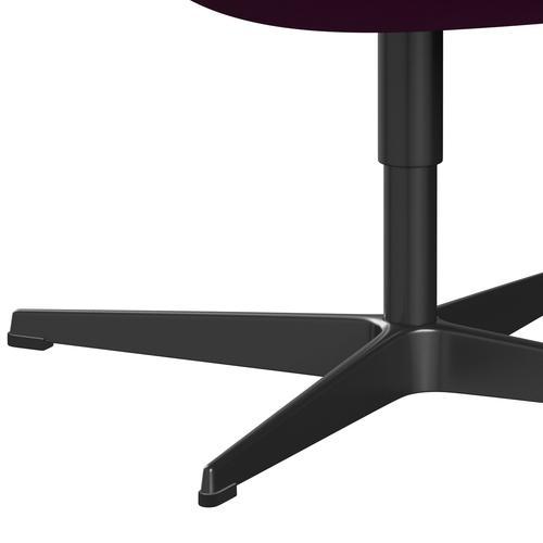 Sedia fritz Hansen Swan Lounge, luce viola laccata/comfort nera