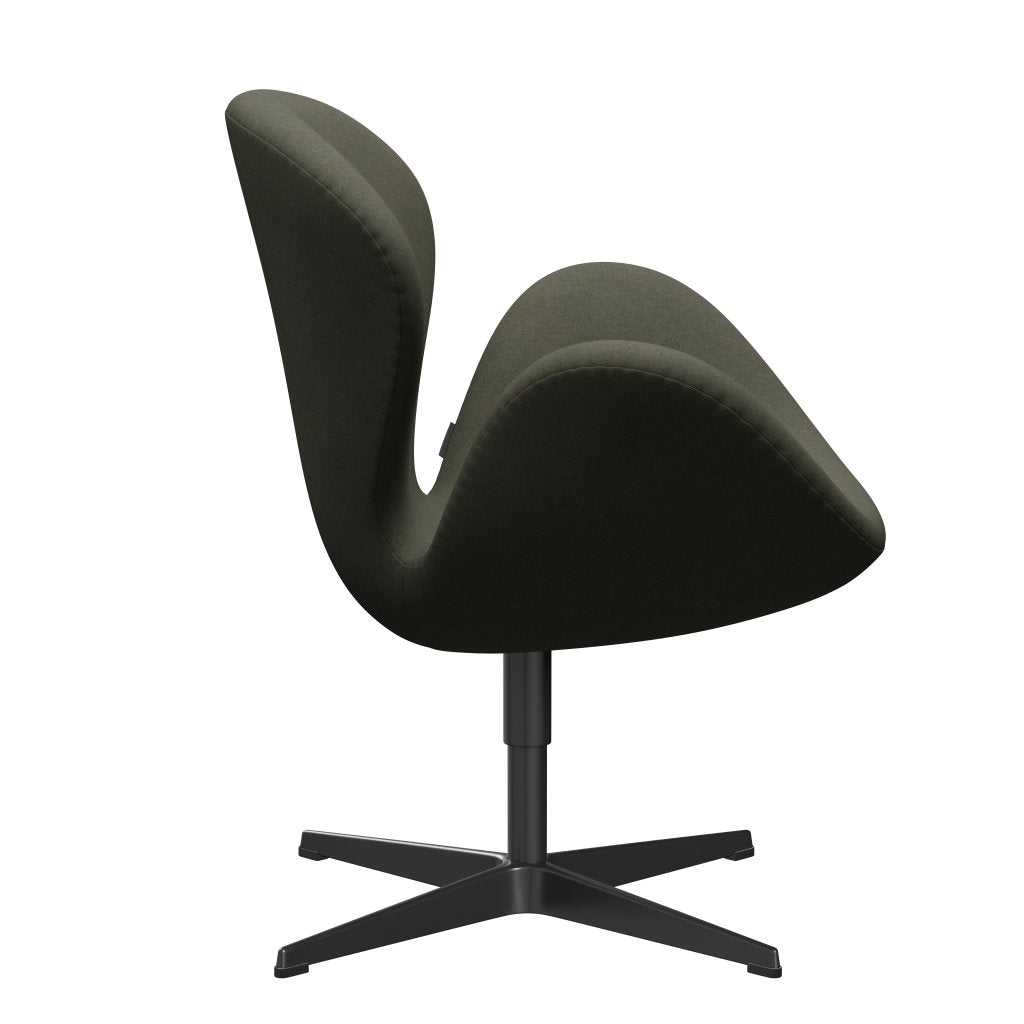 Sedia da salone Fritz Hansen Swan, verde militare laccato/Divina nera