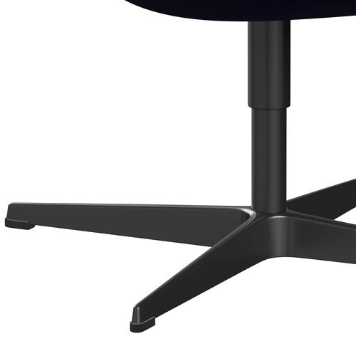 Fritz Hansen Swan Lounge Stuhl, Black Lacked/Divina Violet Dark (692)