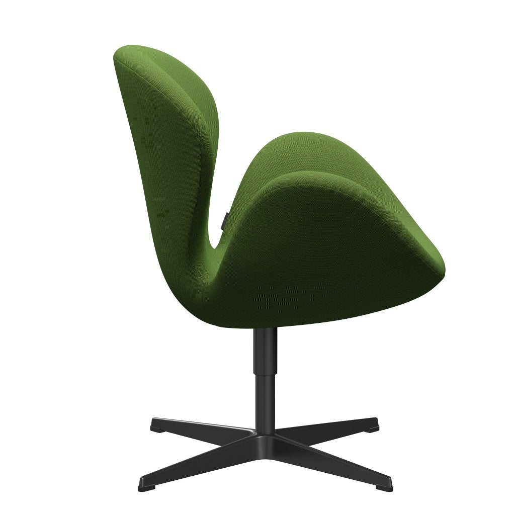 Silla de salón Fritz Hansen Swan, lacado negro/trío de escamas de hierba verde